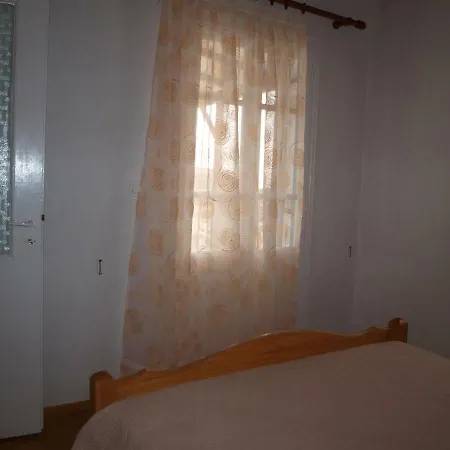 Alatsaria House *